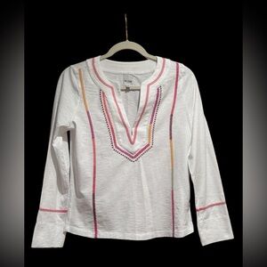 NIC+ZOE White Embroidered Boho Split Neck Top Petite Small PP Long Sleeves